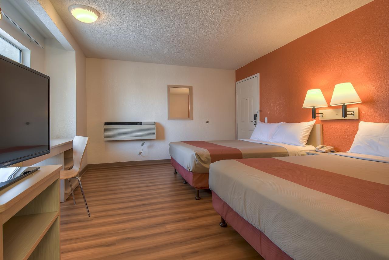 Motel 6-Rowland Heights, Ca - Los Angeles - Pomona Chambre photo