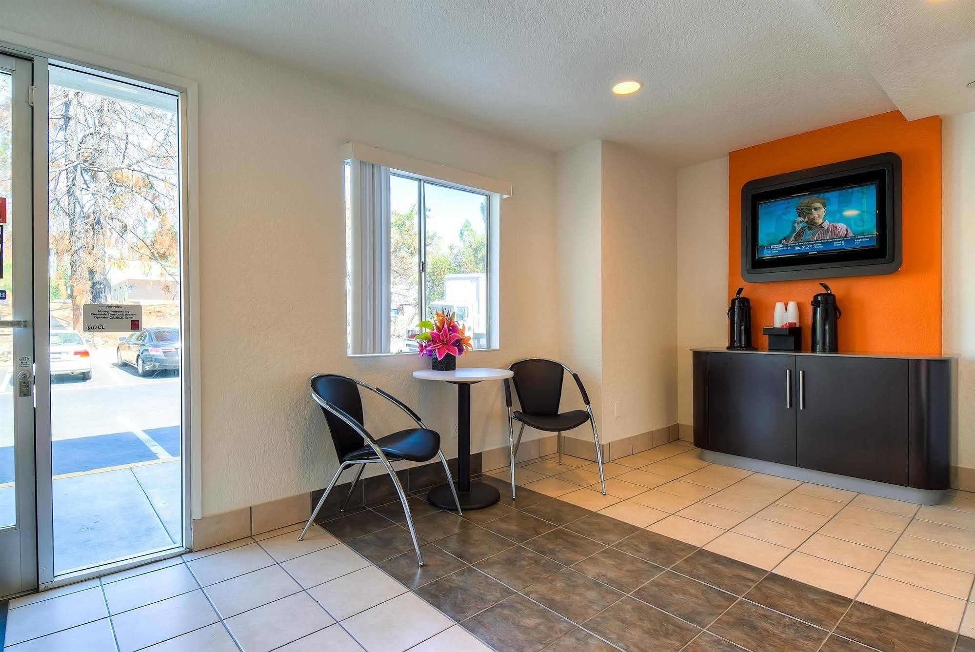 Motel 6-Rowland Heights, Ca - Los Angeles - Pomona Extérieur photo
