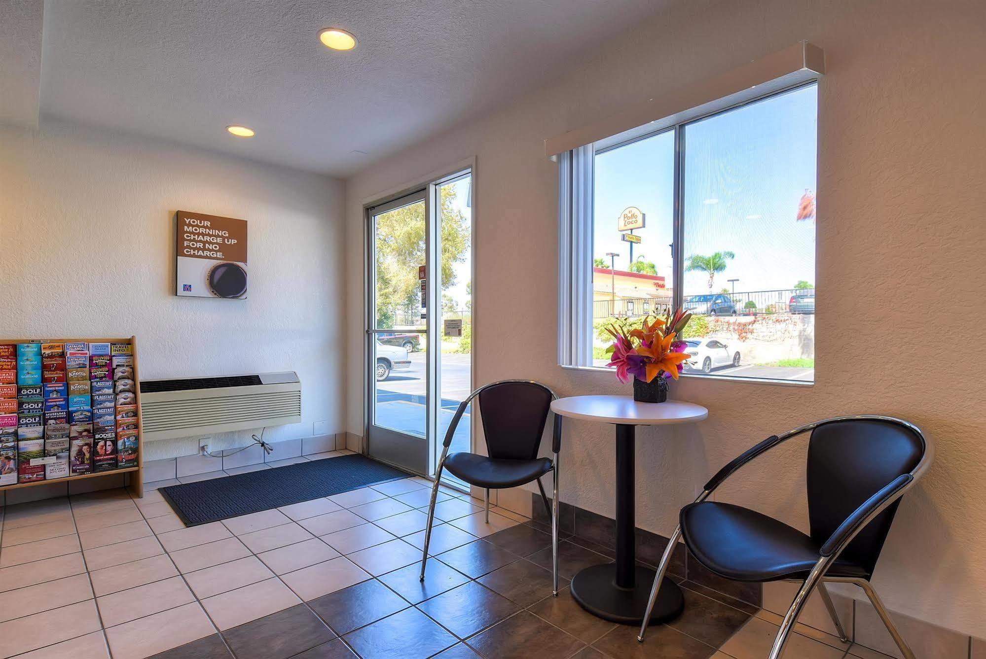Motel 6-Rowland Heights, Ca - Los Angeles - Pomona Extérieur photo