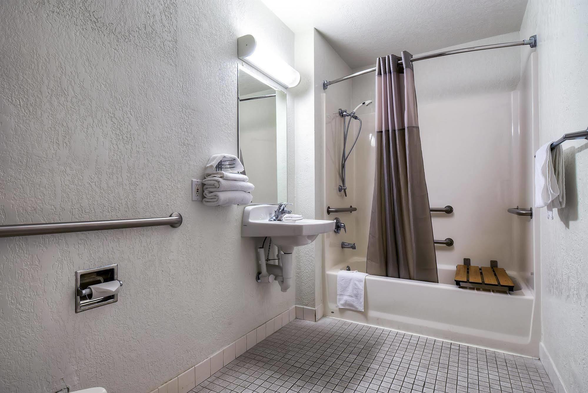 Motel 6-Rowland Heights, Ca - Los Angeles - Pomona Extérieur photo